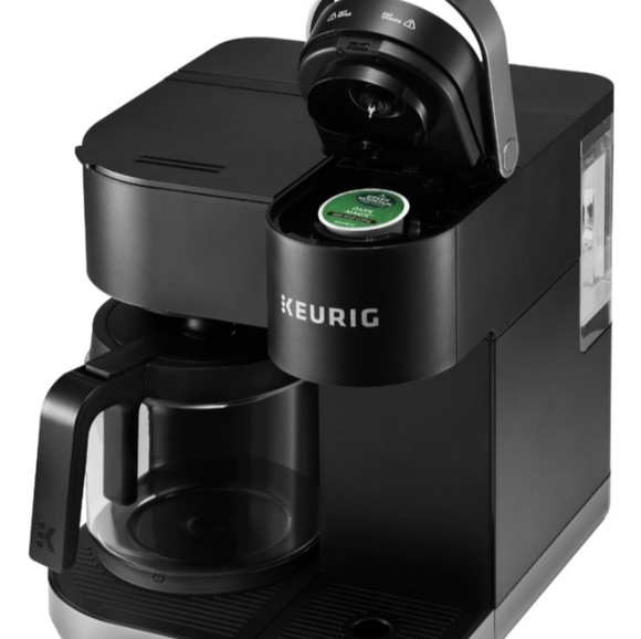 KEURIG coffee maker with carafe and K-pod double feature(Last one) - Picture 3 of 9